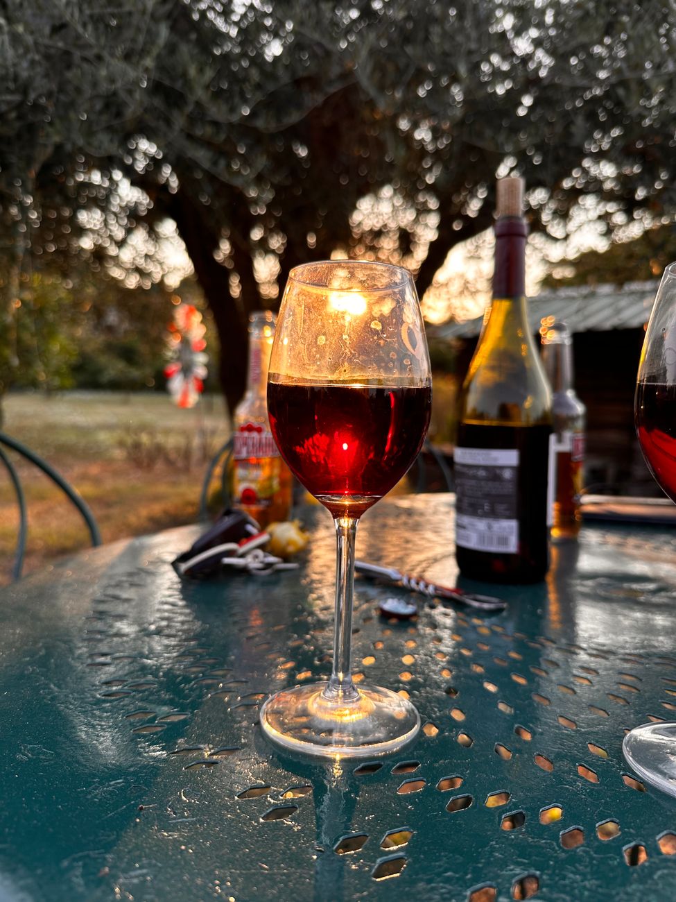 Tuscan dining setup